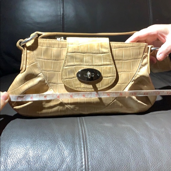 Daniel Shoulder Bag - Picture 5 of 6